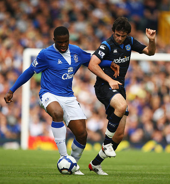 联赛中搏得 联赛中搏得